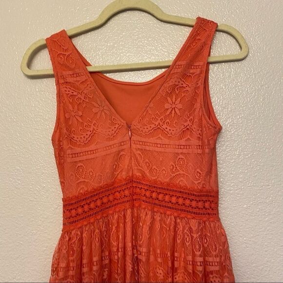 Forever 21 Lace short coral sleeveless mini Dress - small - Picture 6 of 11